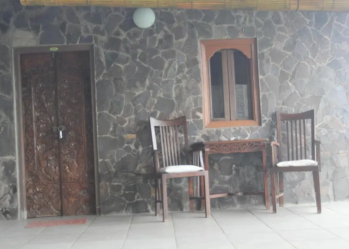 Temple Cafe & Seaside Candi Dasa (Bali)