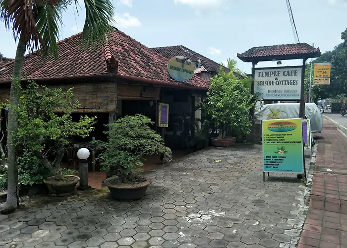 Hotel Temple Cafe & Seaside 2*