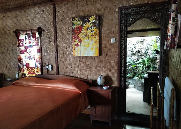 Hotel Temple Cafe & Seaside Candi Dasa (Bali)