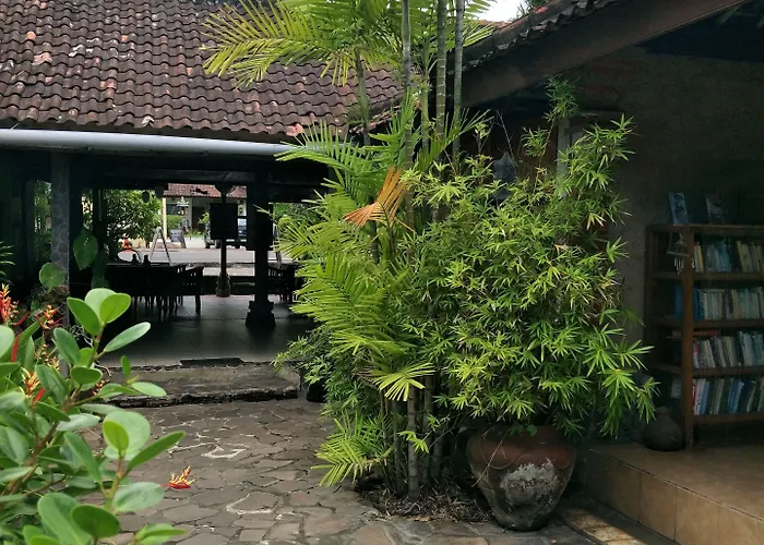 Temple Cafe & Seaside 2* Candi Dasa (Bali)