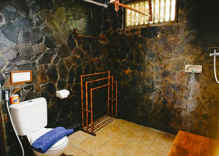 Temple Cafe & Seaside Hotel Candi Dasa (Bali)